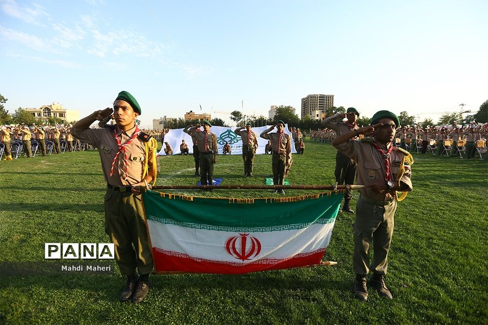 اختتامیه هشتمین اردوی ملی پیشتازان، اعضا و مربیان