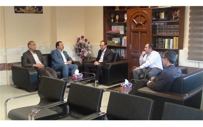 دیدار مدیرکل بنیاد شهید و امور ایثارگران با مدیرکل آموزش و پرورش استان ایلام