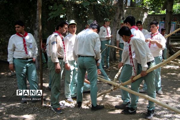 حضور پیشتازان پسر مازندران در کارگاه چوب و‌گره هشتمین اردوی ملی