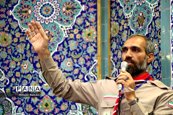 بازدید رئیس سازمان دانش‌آموزی استان آذربایجان شرقی از گروهان پیشتازان