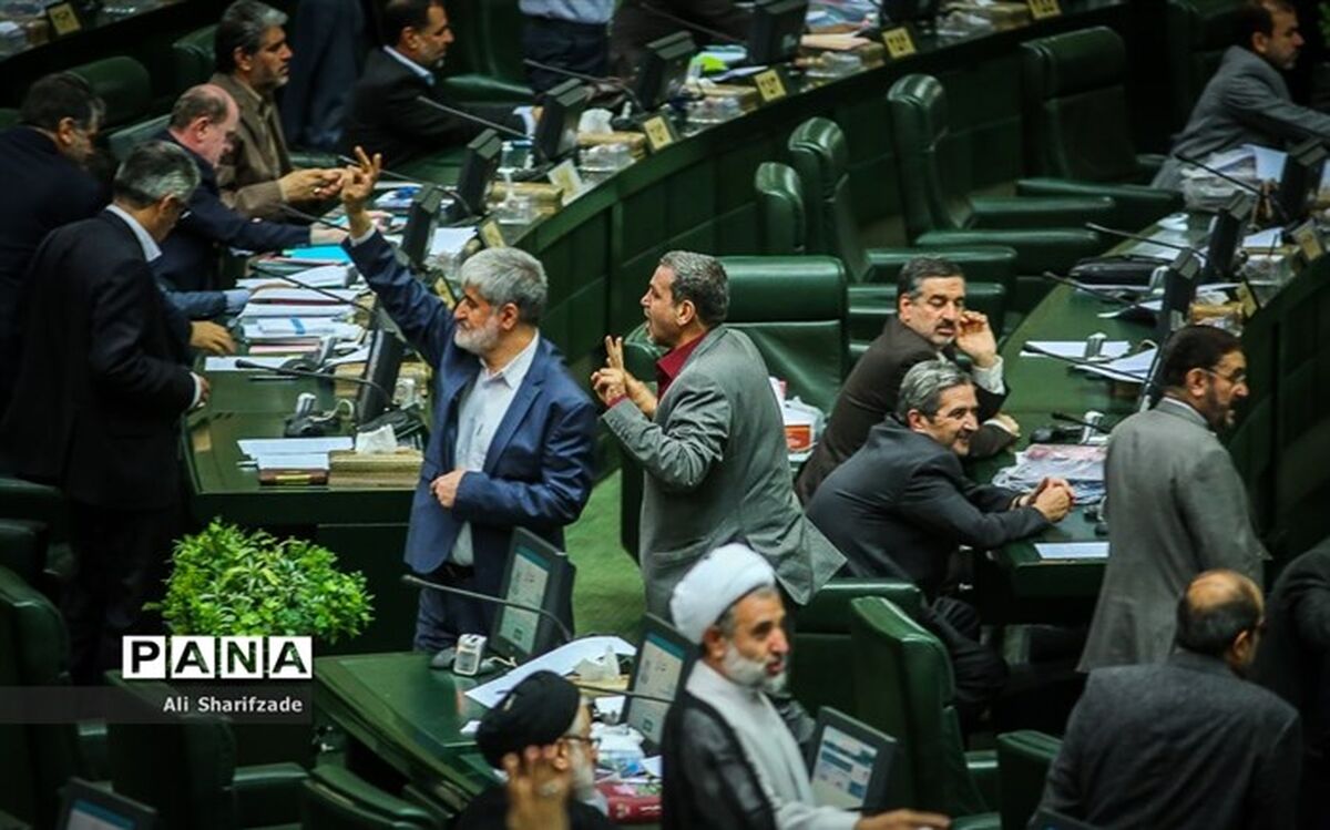 حاشیه‌های سوال و جواب امروز بهارستان درباره رفع حصر