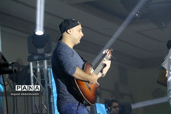 کنسرت علی‌رضا طلیسچی در آمل