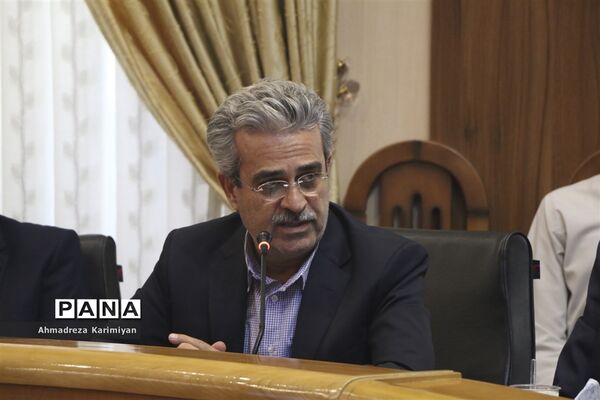 ستاد احیای تالاب های استان فارس