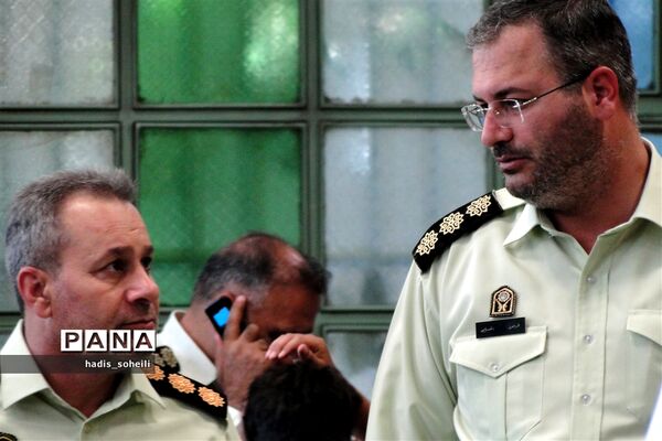 ملاقات مردمی فرماندهی انتظامی ویژه غرب استان تهران با شهروندان شهر قدس