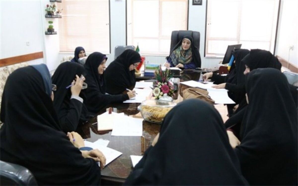 ضرورت تبیین دستاوردهای انقلاب اسلامی در چهلمین سالگرد پیروزی