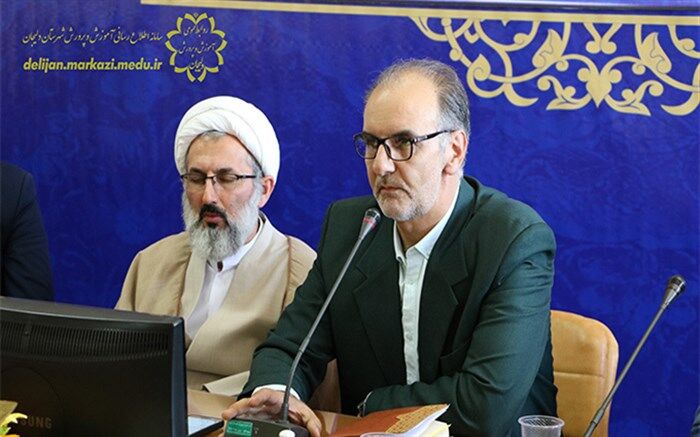 سرپرست جدید آموزش و پرورش دلیجان معارفه شد