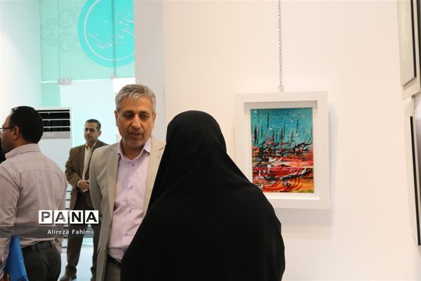 نمایشگاه نقاشی‌خط