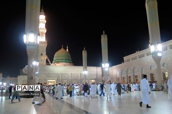 سرزمین وحی