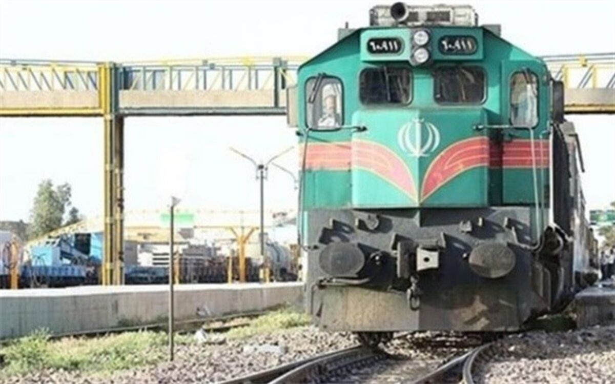 مشکل تقاطع راه آهن تهران با خط انتقال آب شرب شهرستان اسلامشهر درجلسه استانداری تهران بررسی شد