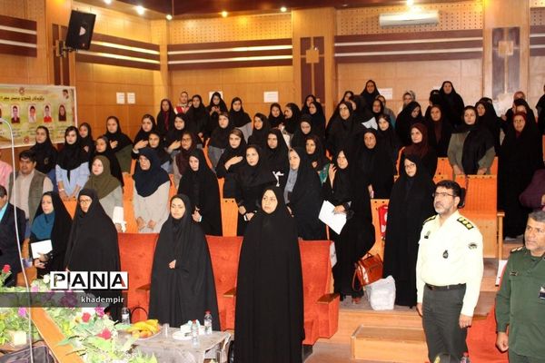 همایش تجلیل از برگزیدگان هجدهمین پرسش مهر ریاست جمهوری درکهگیلویه و بویراحمد