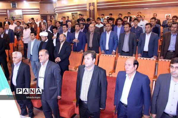 همایش تجلیل از برگزیدگان هجدهمین پرسش مهر ریاست جمهوری درکهگیلویه و بویراحمد