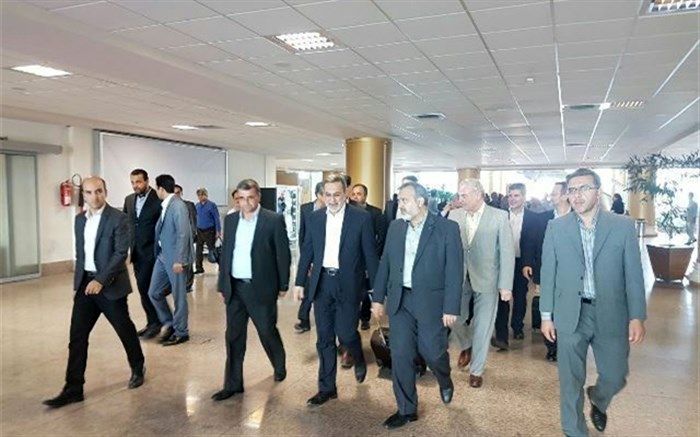 برنامه های وزیر آموزش و پرورش در سفر به خراسان رضوی با حضور بر سر مزار علامه بهلول گنابادی آغاز شد