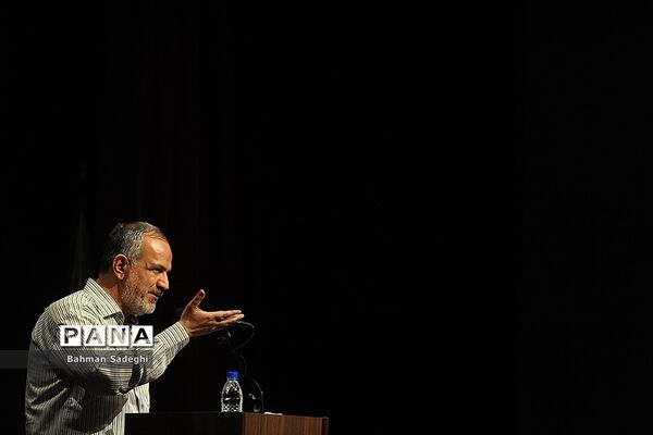 بزرگداشت مقام مرحوم محمد امین قانعی راد