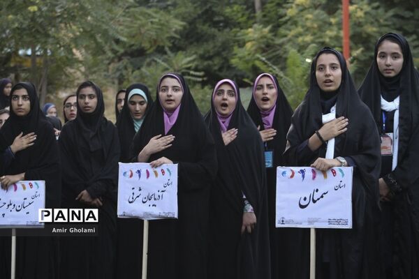 آیین استقبال دانش‌آموزان دختر شرکت‌کننده در سی و ششمین جشنواره فرهنگی، هنری سراسر کشور