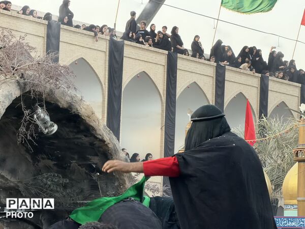 عزاداری ظهر عاشورا در اشکذر