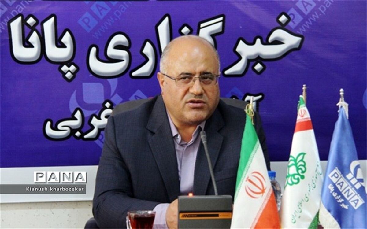خبرنگار باید مسلط به ادبیات رسانه ای و آگاه به ظرافت های خبرنگاری باشد