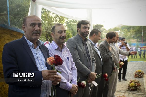 آیین استقبال دانش آموزان پسر شرکت کننده در سی و ششمین جشنواره فرهنگی، هنری سراسر کشور
