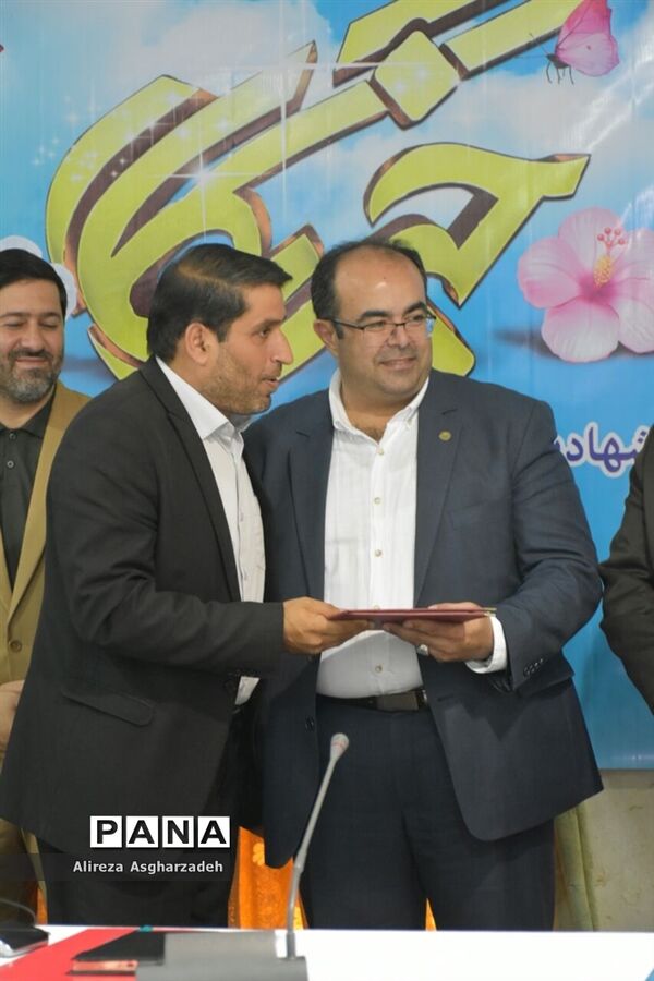 تجلیل از خبرنگاران بابلسر