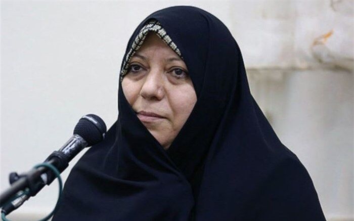 نماینده تهران: پشت سوال از روحانی مقاصد سیاسی نهفته است
