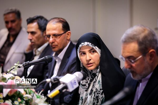 بازدید وزیر آموزش و پرورش از خبرگزاری پانا به مناسبت روز خبرنگار