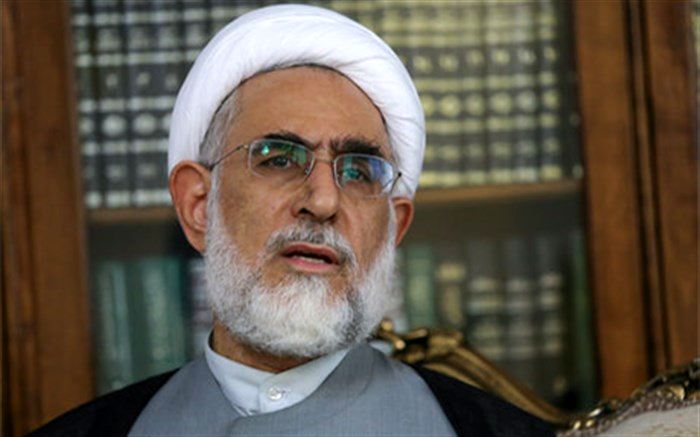 منتجب‌نیا: چرا احمدی‌نژاد شهر به شهر می‌رود و علیه ‌نظام سخنرانی می‌کند و با او برخورد نمی‌شود؟