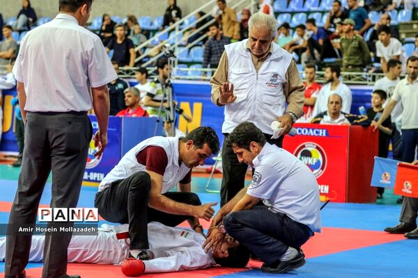 چهاردهمین دوره مسابقات جایزه بزرگ کاراته در ارومیه