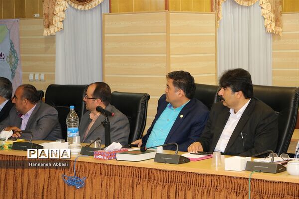 نشست شورای مدیران مدارس استعدادهای درخشان مازندران