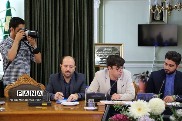 نشست خبری استاندار خراسان رضوی به مناسبت هقته دولت