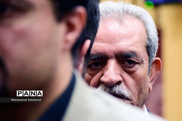 نشست هئیت نمایندگان اتاق بازرگانی ایران