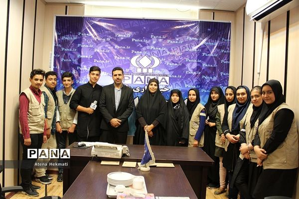 تقدیر مدیر سازمان دانش آموزی البرز از خبرنگاران پانا به مناسبت روز خبرنگار