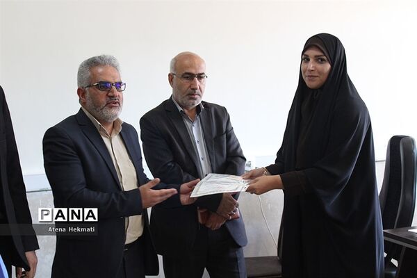 تقدیر مدیر سازمان دانش آموزی البرز از خبرنگاران پانا به مناسبت روز خبرنگار