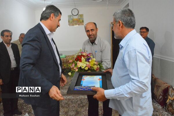 دیدار و تجلیل از آزاده فرهنگی سید جواد حسینی مقدم روستای سربست منطقه سعدآباد