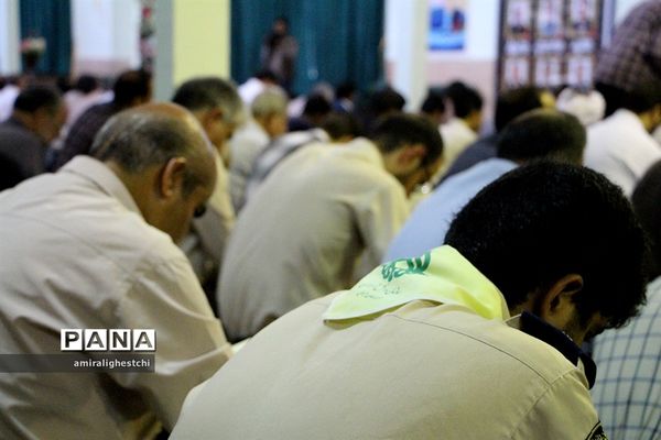 دعای عرفه در خراسان جنوبی شهرستان بیرجند