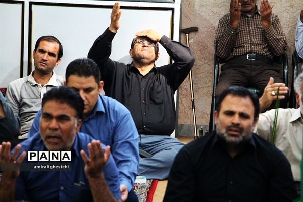 دعای عرفه در خراسان جنوبی شهرستان بیرجند