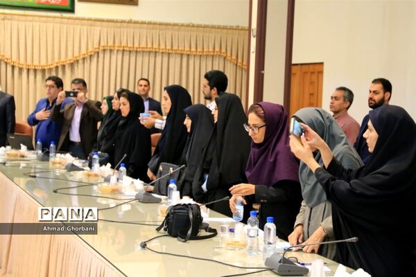 نشست خبری استاندار مازندران به مناسبت هفته دولت