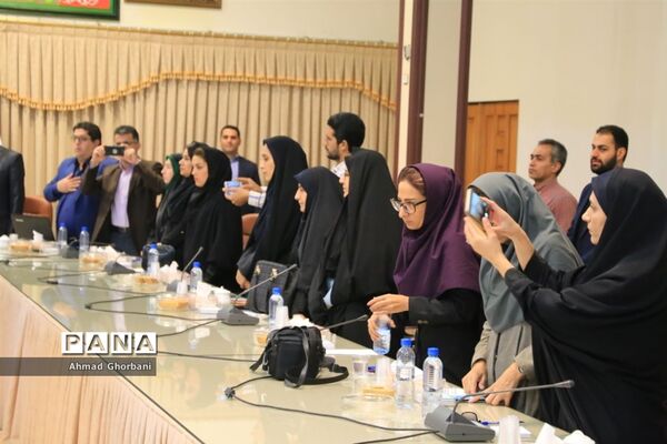 نشست خبری استاندار مازندران به مناسبت هفته دولت