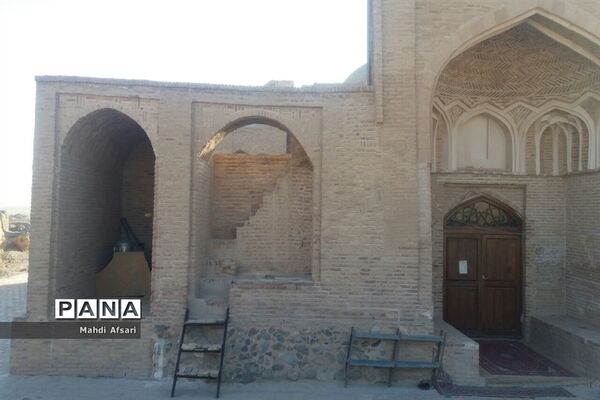 مسجدجامع «هندوالان»راوی تاریخ معنوی درمیان