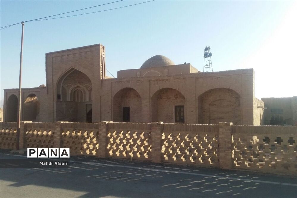 مسجدجامع «هندوالان»راوی تاریخ معنوی درمیان