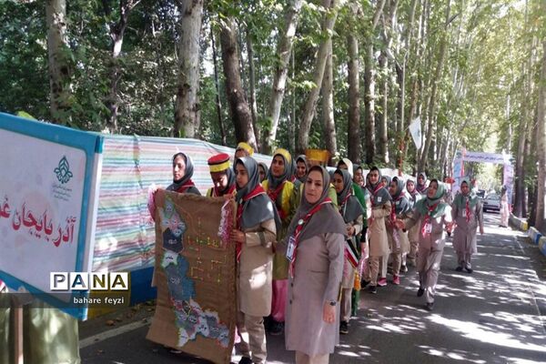 حضور پیشتازان دختر آذربایجان غربی در هشتمین دوره اردوی ملی