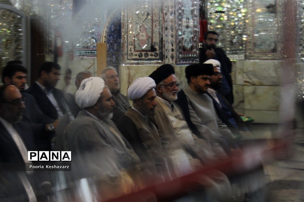 مراسم اهدا نذورات مردم شیراز به ستاد بازسازی عتبات عالیات