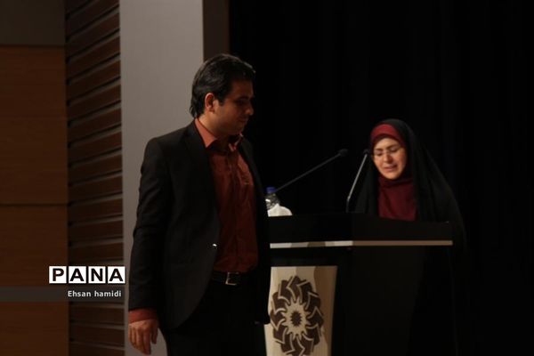 آیین اختتامیه هشتمین جشنواره کتاب خوانی رضوی