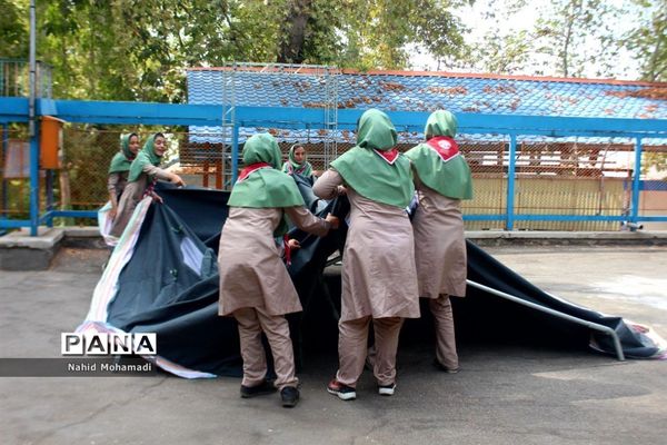 مهارت چادر زنی درهشتمین اردوی ملی پیشتازان دختر