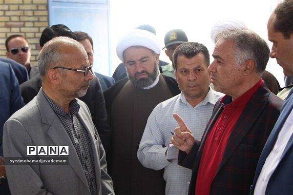‌استاندار یزد از ۲۹ پروژه ‌ابرکوه بهره‌برداری کرد