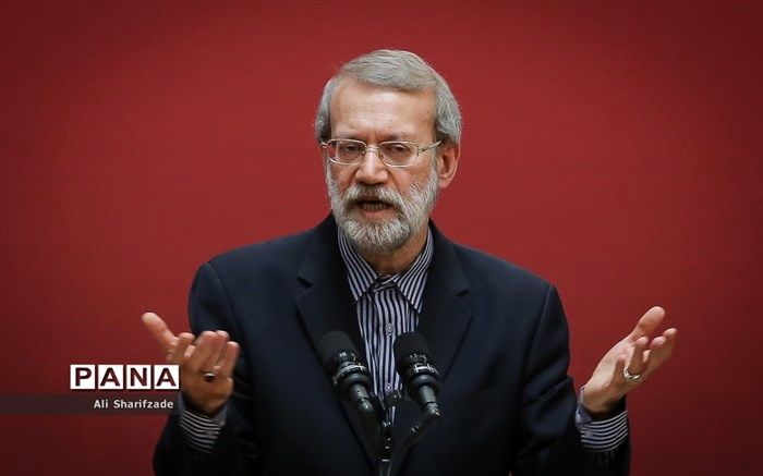 لاریجانی با برخی از مراجع تقلید و علمای قم دیدار کرد