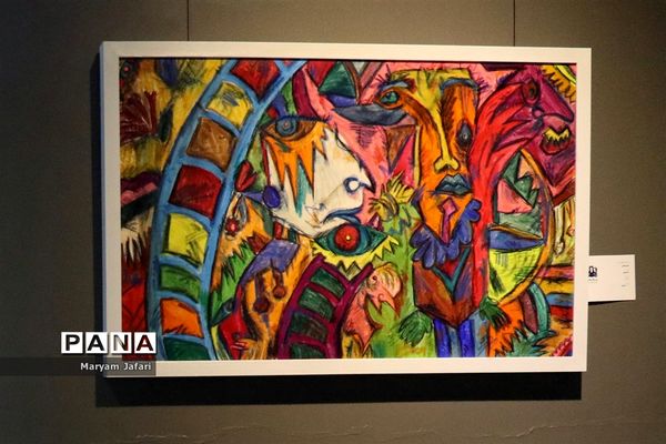 نمایشگاه گروهی نقاشی و آثار حجمی (مسافر وهم)