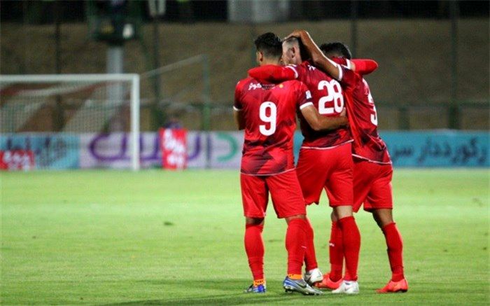 لیگ برتر ایران؛ تراکتورسازی با دربی بالانشین شد