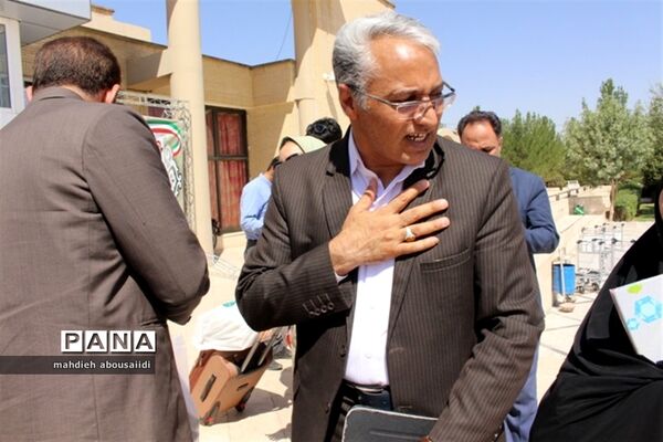 استقبال از پیشتازان دختر شرکت کننده در اردوی ملی