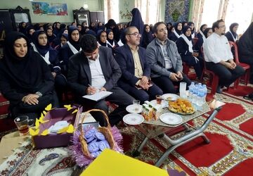 انتخابات همیاران مشاور در دبستان همت یاران یک