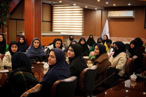  انتخابات شورای دانش‌آموزی دختران رباط‌کریم