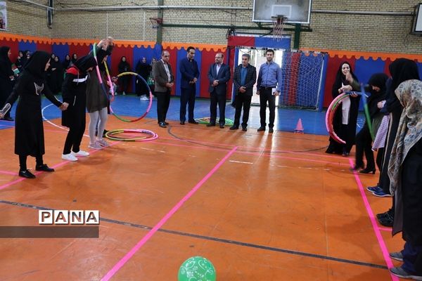 دوره ضمن خدمت تربیت بدنی  ویژه آموزگاران  ابتدایی  در شهرری